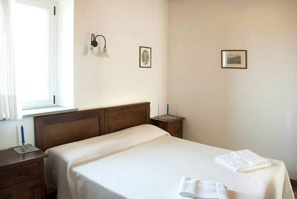 Il Poggio Delle Ginestre Guest House ตอร์จาโน ภายนอก รูปภาพ