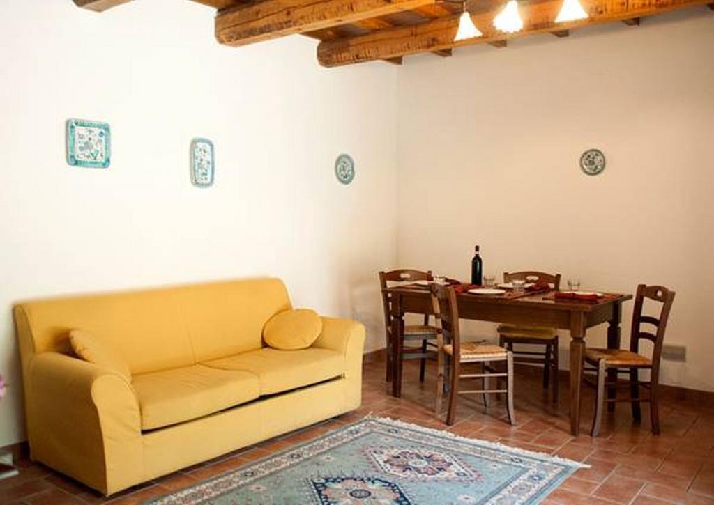 Il Poggio Delle Ginestre Guest House ตอร์จาโน ภายนอก รูปภาพ