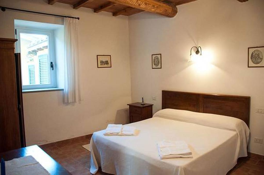 Il Poggio Delle Ginestre Guest House ตอร์จาโน ภายนอก รูปภาพ