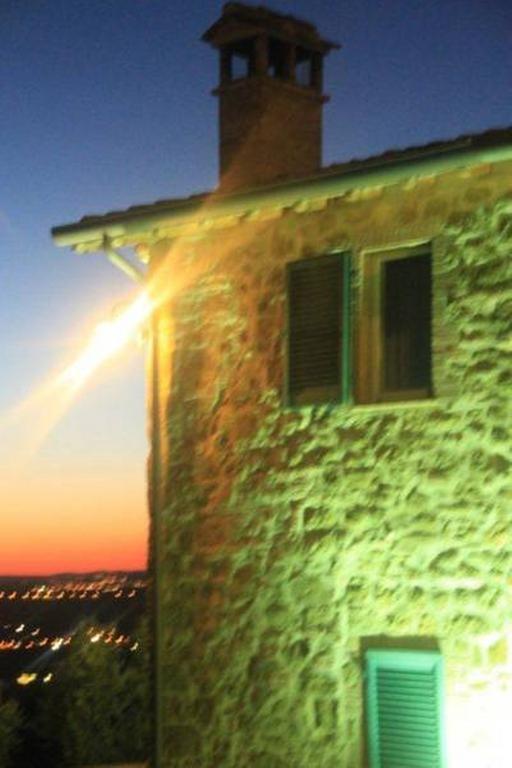 Il Poggio Delle Ginestre Guest House ตอร์จาโน ภายนอก รูปภาพ